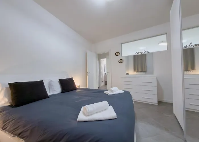 Apartament Center Sesto Calende