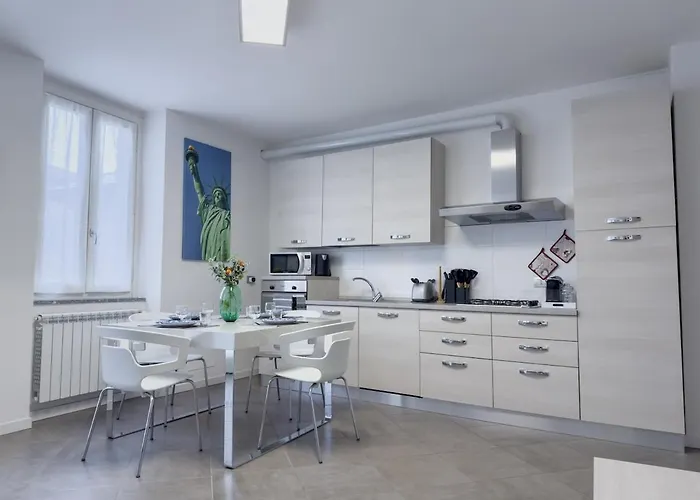 Center Apartment Sesto Calende