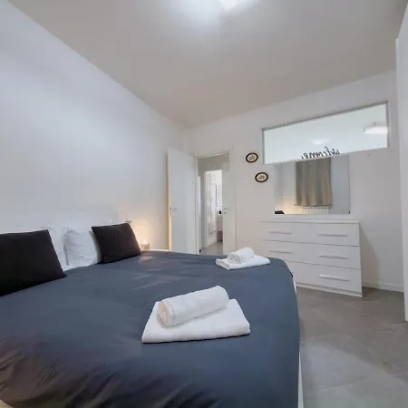 Daire Center Sesto Calende